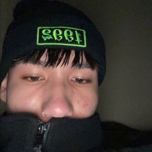 Meet your Posher, Edward